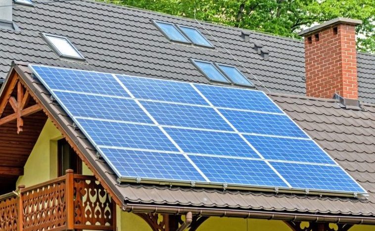 World Record Guinness Book Nervous breakdown Are familiar Panouri fotovoltaice 2019. Ce preţ are o instalaţie pentru o casă obişnuită  şi cât economisim la factură – PSnews