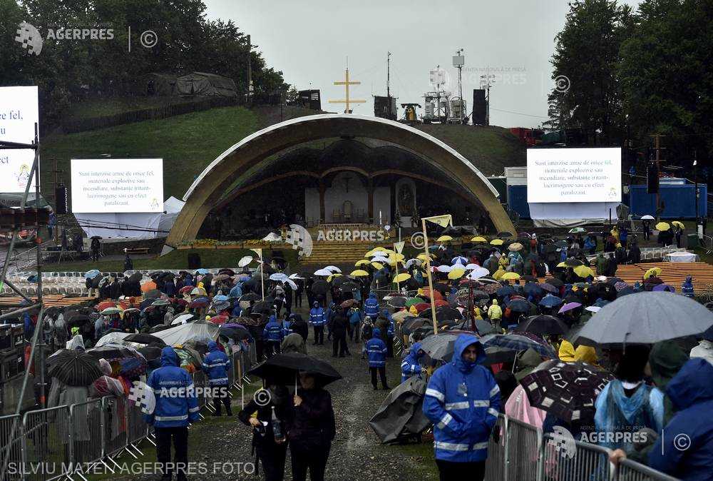 Papa Francisc A Ajuns La Sumuleu Ciuc