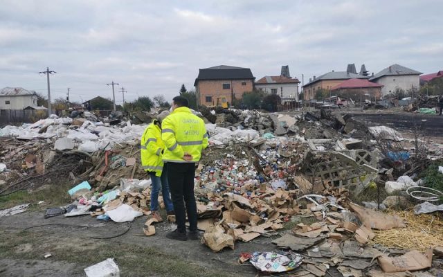 AcÅ£iune De Amploare A PoliÅ£iei In DamboviÅ£a Privind Poluarea La AcÅ£iune ParticipÄƒ Si Ministrul Mediului