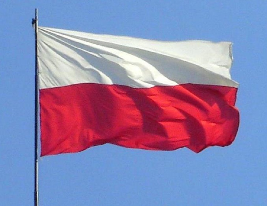 drapelul Poloniei / Sursă foto: Wikipedia