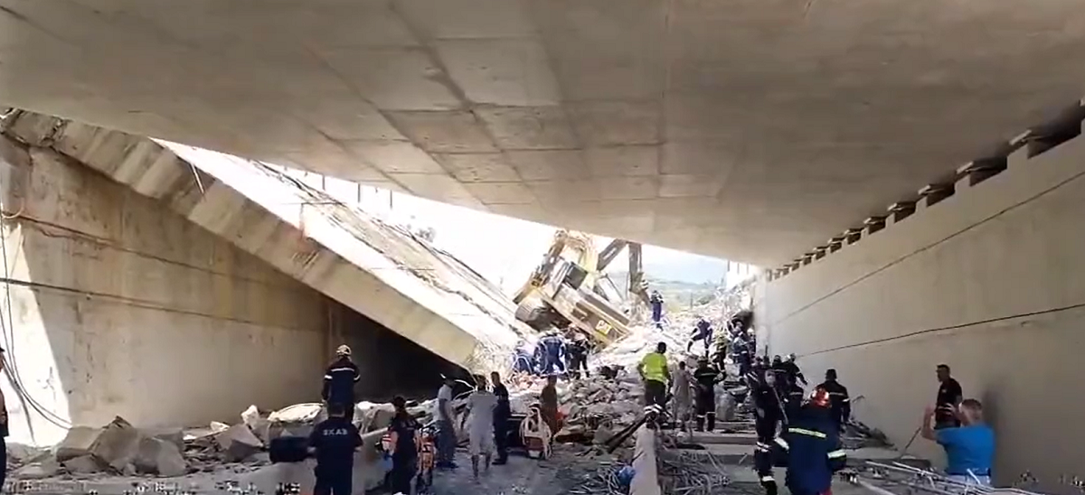 pod prăbuşit Patras Grecia