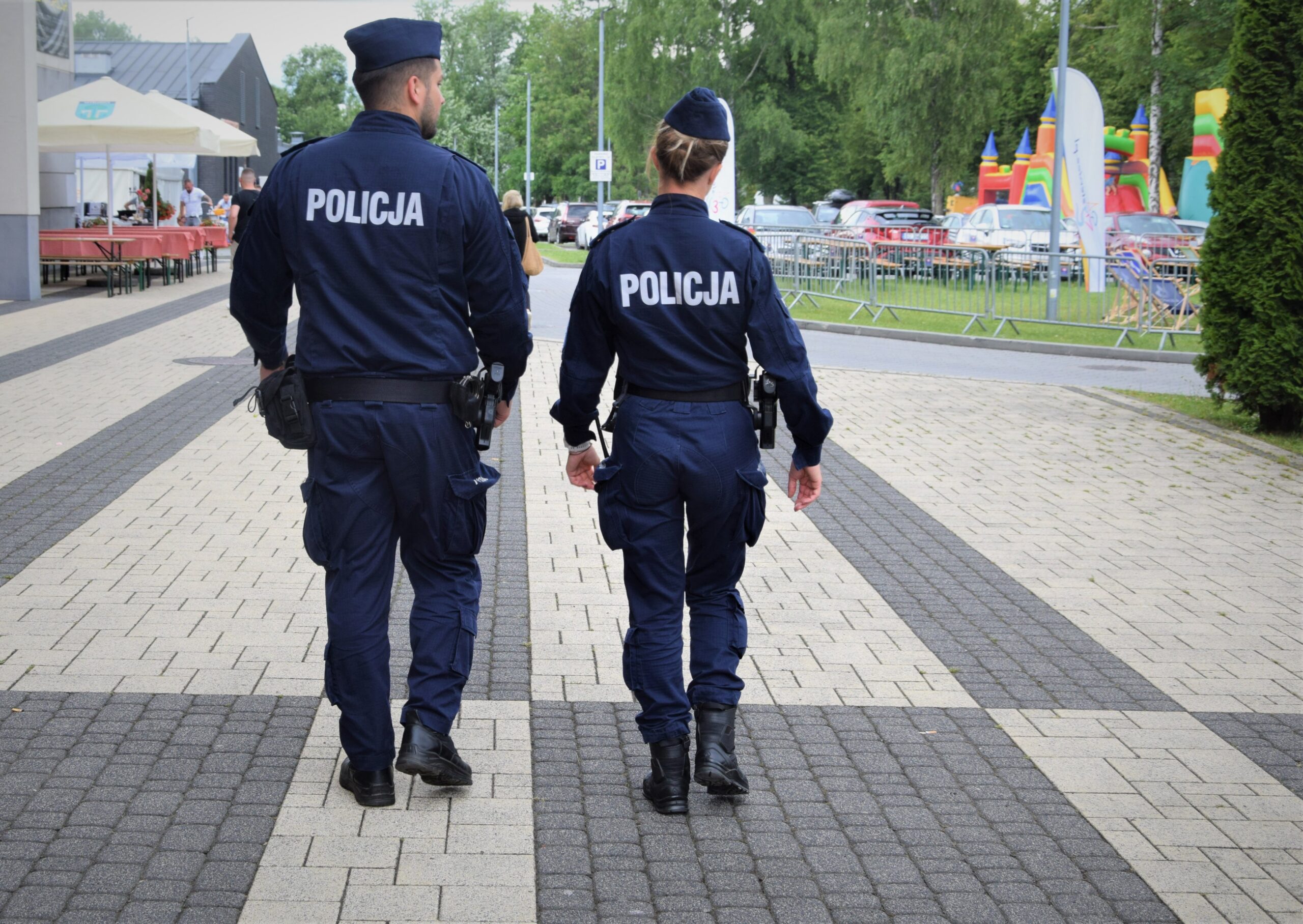 poliţia poloneză
