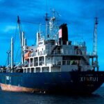 trafic maritim mare nava