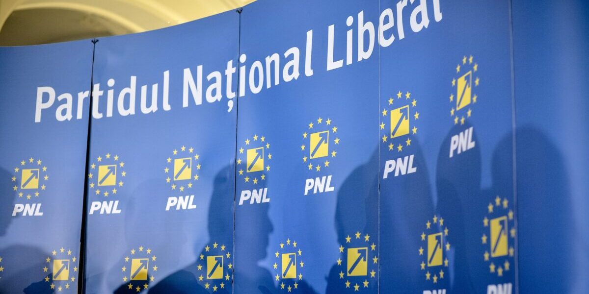 Conferință de presă la PNL Sălaj, în direct la PS News