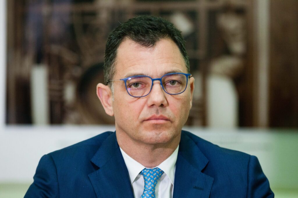 Ștefan-Radu OPREA