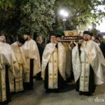 Racla cu moaştele Sfintei Cuvioasei Parascheva