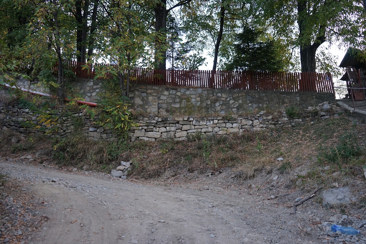 zid cimitir