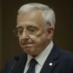 Mugur Isărescu