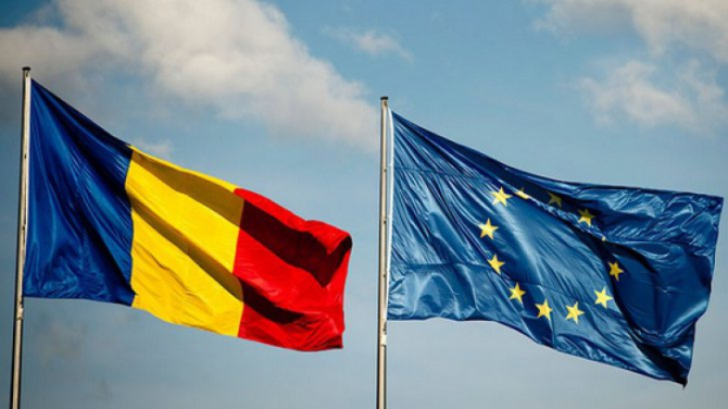 SONDAJ Aproape 50% dintre români cred că aderarea la UE a adus mai degrabă avantaje României