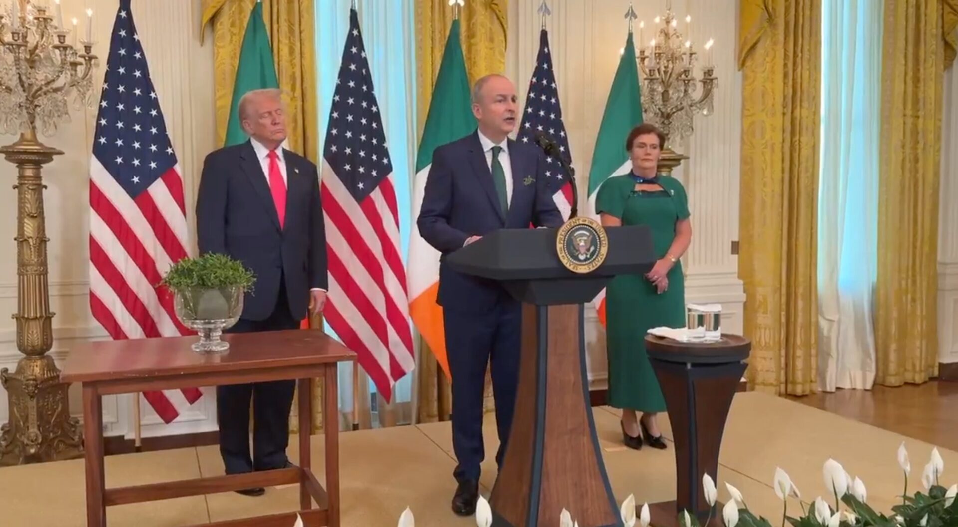 Donald Trump Michael Martin SUA Irlanda