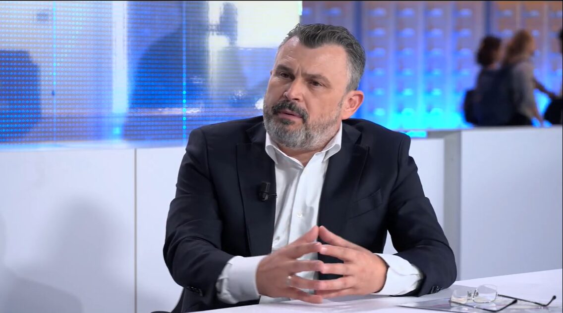 VIDEO EXCLUSIV DIN BRUXELLES. Gheorghe Cârciu anunță: În ce condiții poate remania Bolojan un ministru PSD