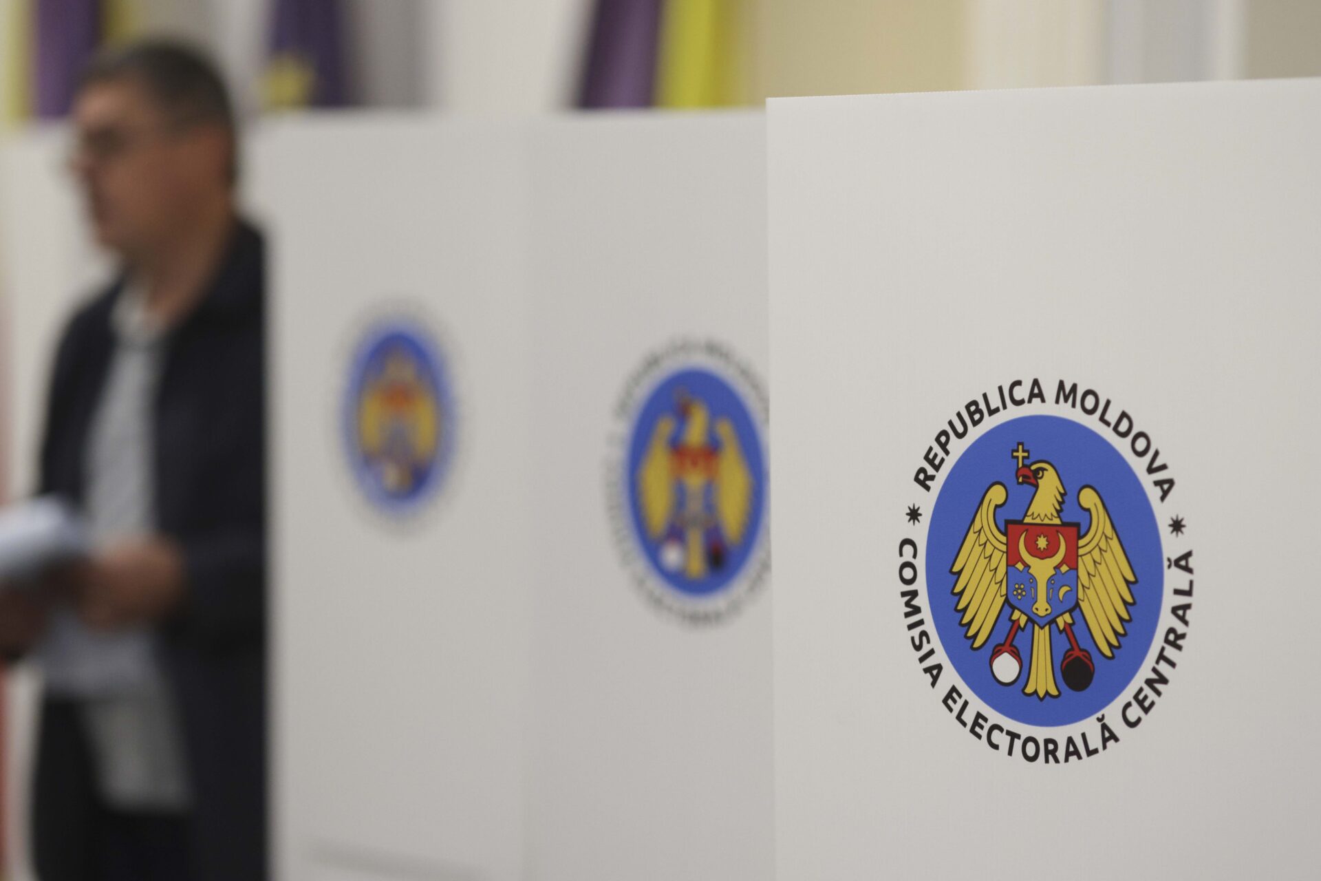 Zi istorică pentru R.Moldova: primele rezultate oficiale la alegerile parlamentare