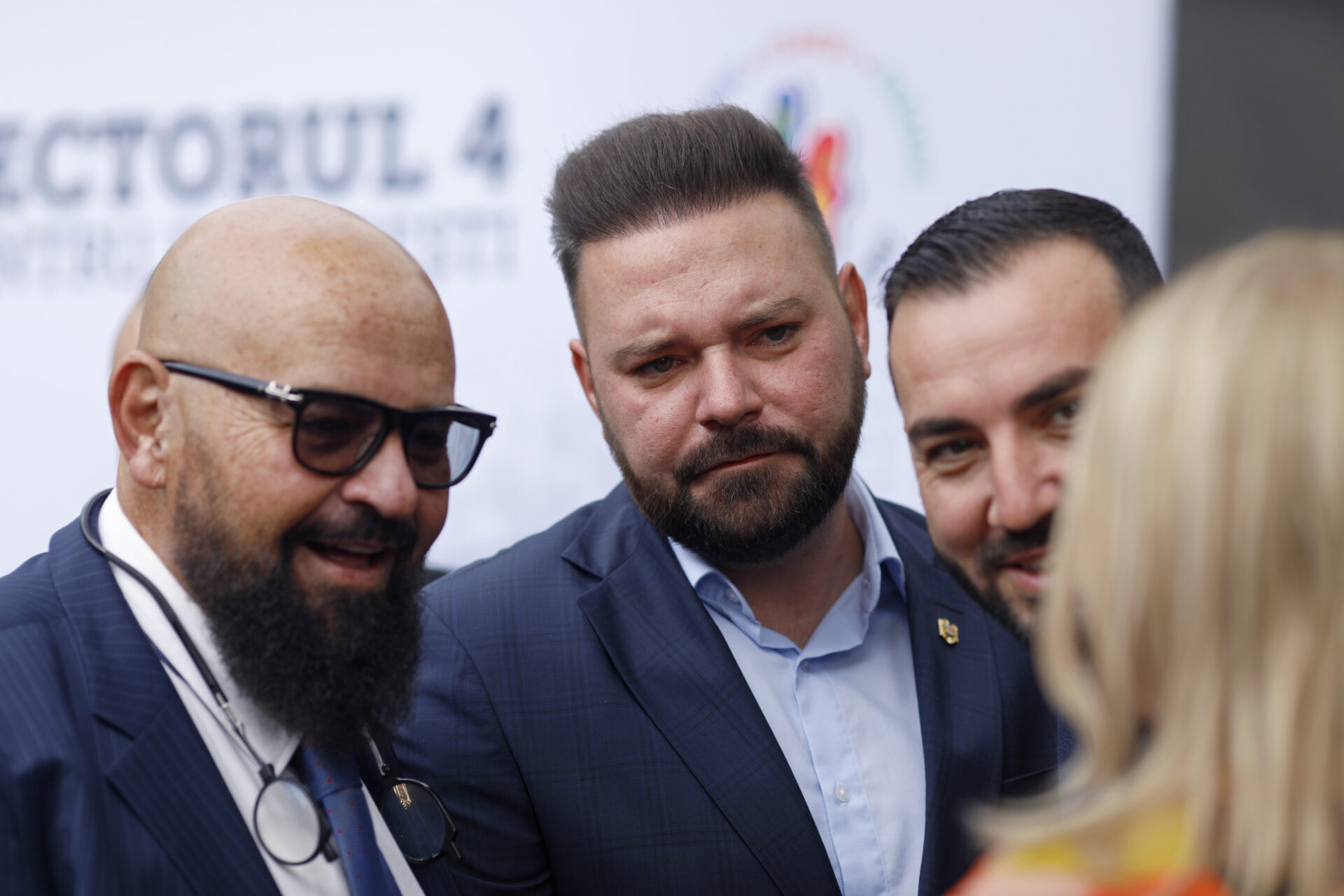 Biografia neromanțată a clanului Piedone: Sinecuri de la tinerețe pân’ la bătrânețe. Soții, soacre, cuscre, verișori