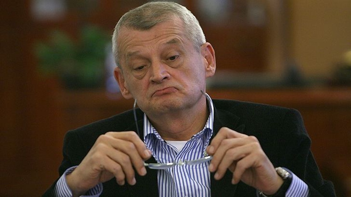 Sorin Oprescu ajunge luni în fața unui procuror grec. Autoritățile elene investighează o posibila tentativă de fugă
